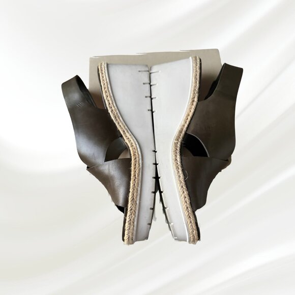 Clarks Palm Glow Olive Green Wedge Sandals Size 9 - Picture 15 of 16